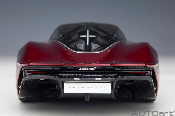 McLaren Speedtail - Perfect Diecast