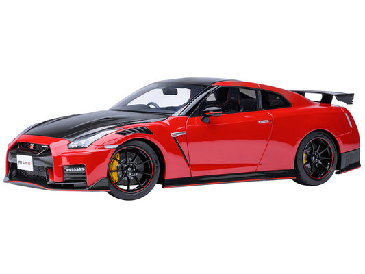 Nissan GT-R (R35) Nismo Special Edition RHD (Right Hand Drive) Vibrant Red with Carbon Hood and Top 1/18 Scale