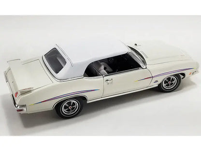 1971 Pontiac GTO Judge Convertible White with Graphics and White Interior "Last Judge Built" Limited Edition to 390 pieces Worldwide 1/18 Scale - Perfect Diecast