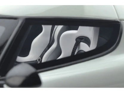 Koenigsegg Jesko Absolut White Metallic 1/18 Scale - Perfect Diecast