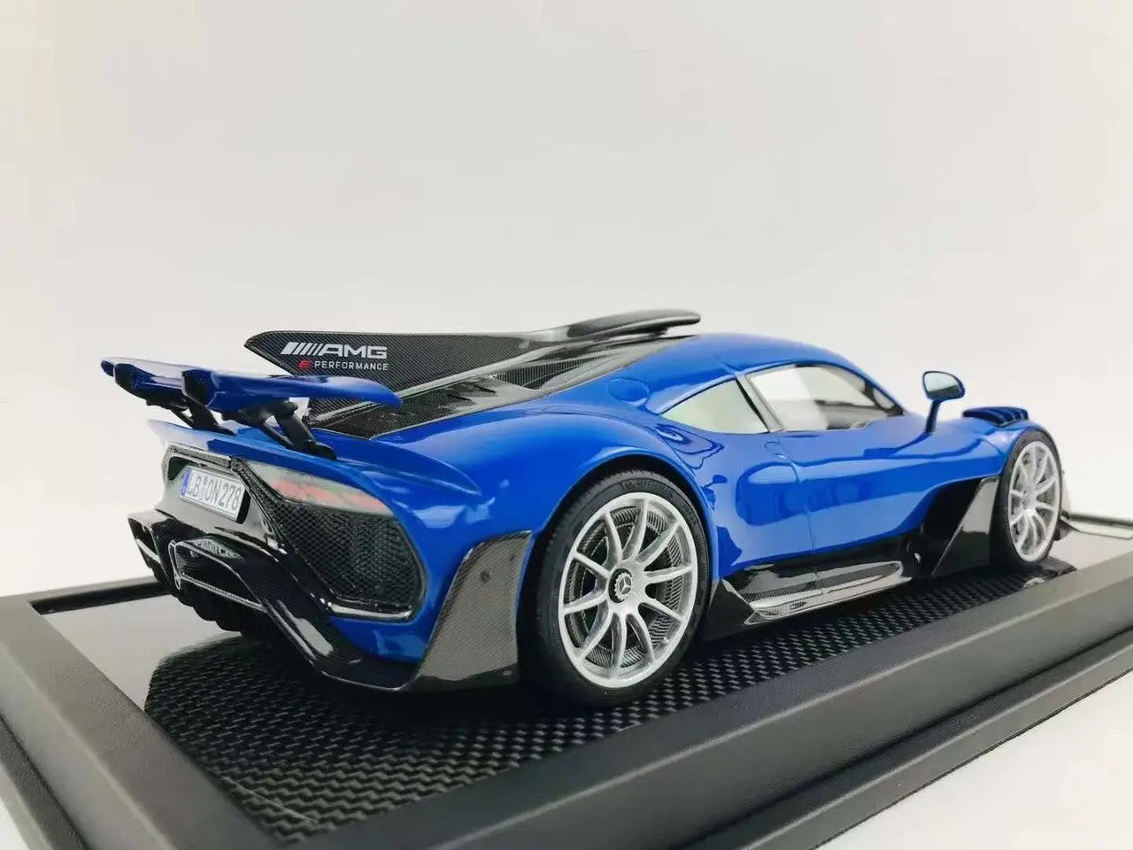 Mercedes-Benz AMG Project ONE ( Limited to 2 pieces ) - Perfect Diecast