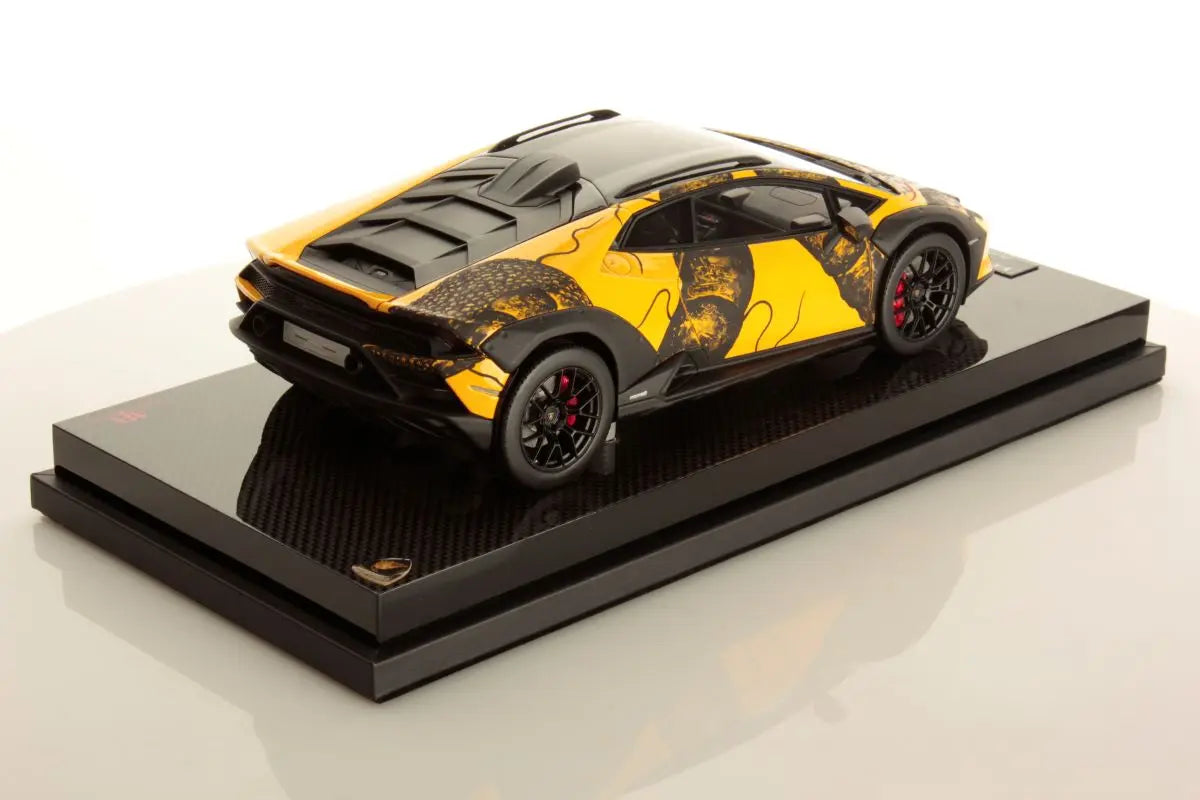 Lamborghini  Huracan Sterrato 1:18 Scale - Perfect Diecast