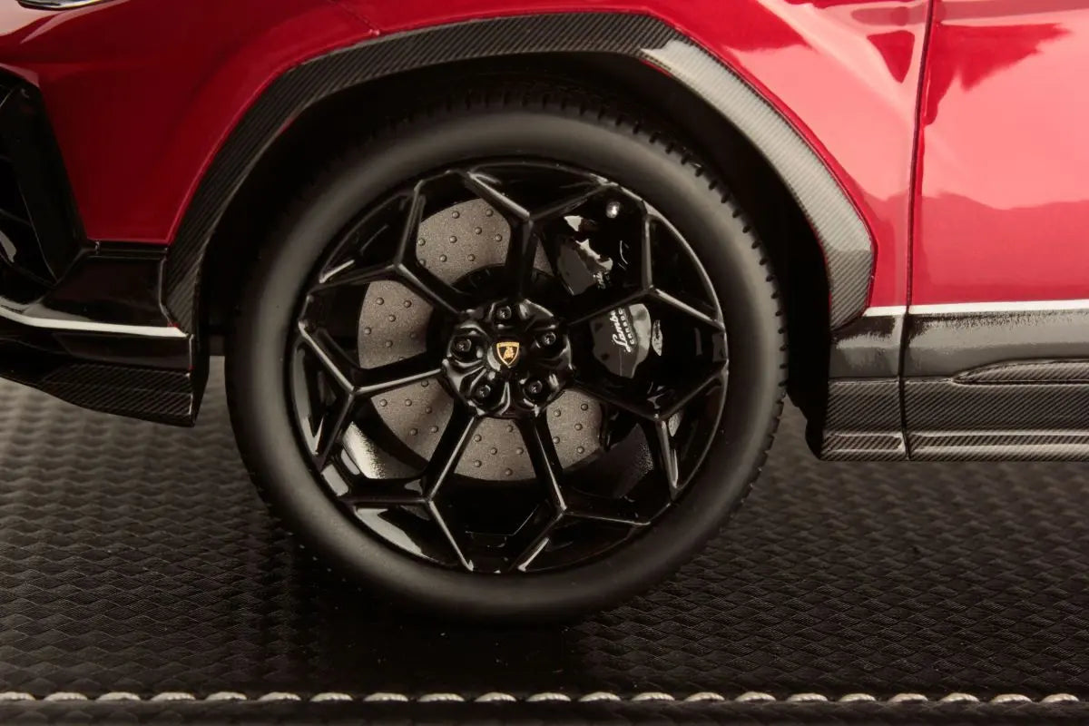 Lamborghini Urus Perfomante 1:18 Scale - Perfect Diecast
