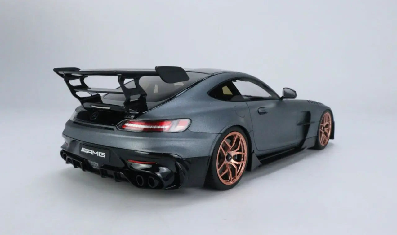 Mercedes-Benz Mercedes AMG GT Black Series ( Limited to 1 ) - Perfect Diecast