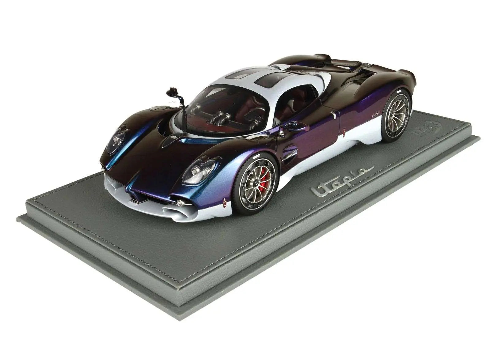 Pagani Utopia Chameleon And Met Silver 1:18 Scale