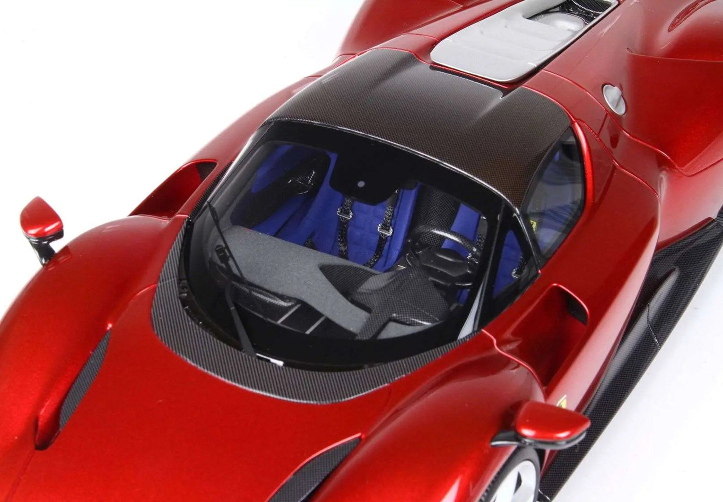 Ferrari Daytona SP3 Serie Icona Closed Roof - Metallic Red Magma 1:18 Scale